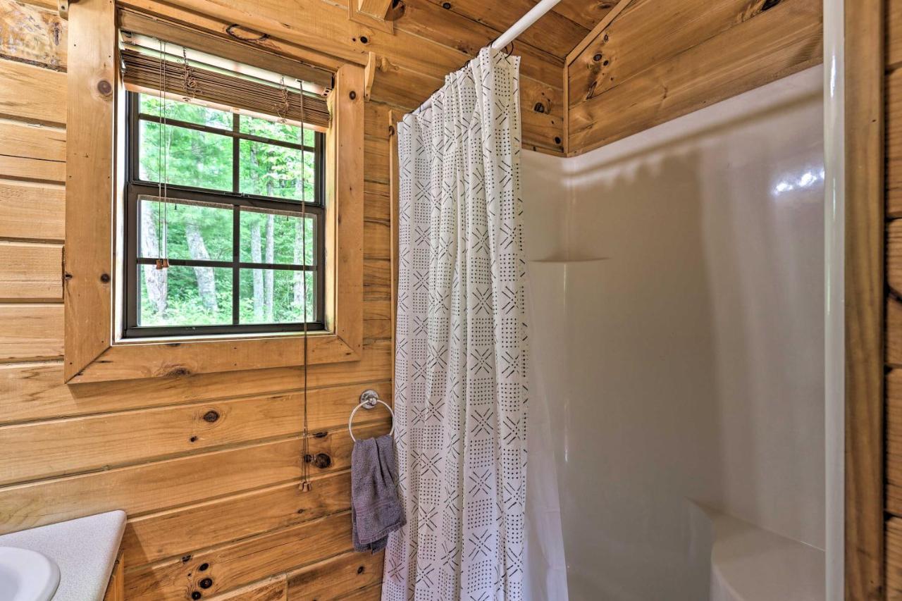 Quaint Log Cabin With Views Near West Jefferson Warrensville Zewnętrze zdjęcie